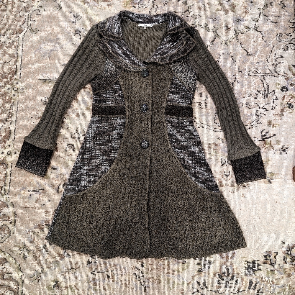 Sioni Sweater jacket